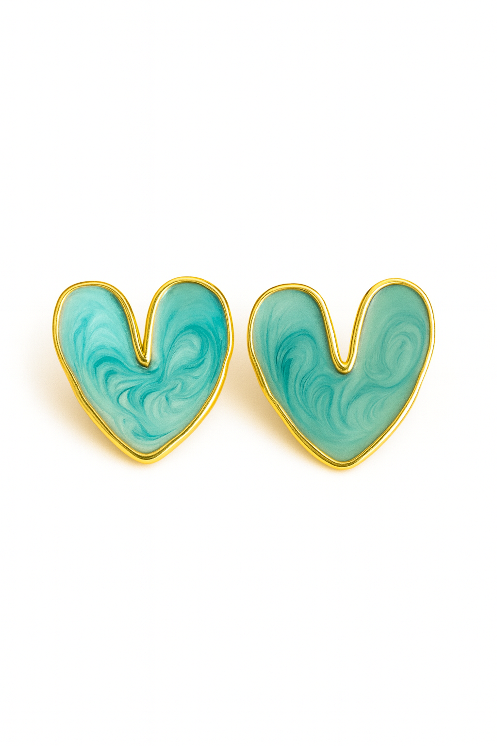 Boucles d’oreilles Moyo dorées avec pendentifs cœurs colorés émaillés
