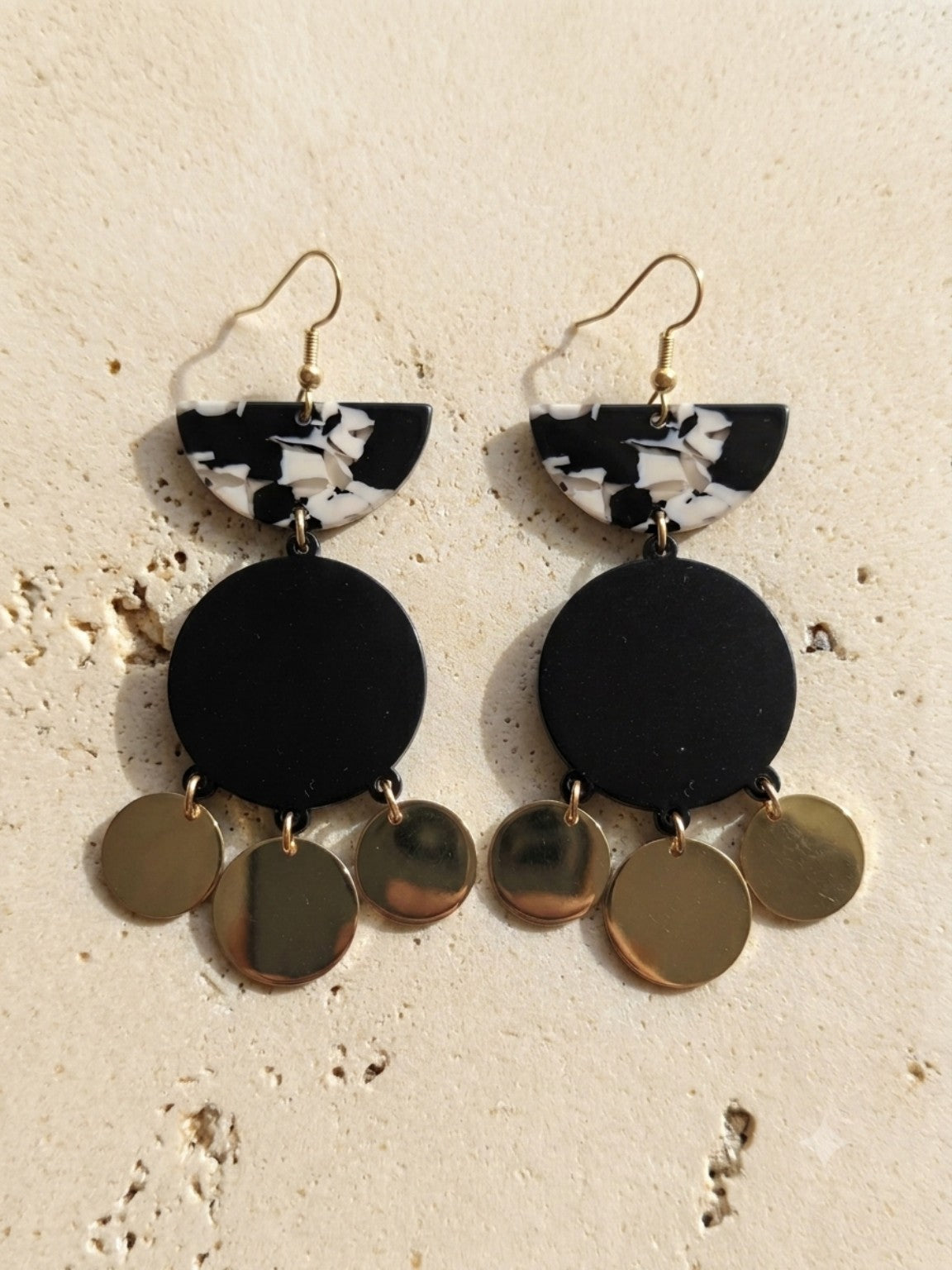 Boucles d’oreilles NIA MOUN’ - flatlay